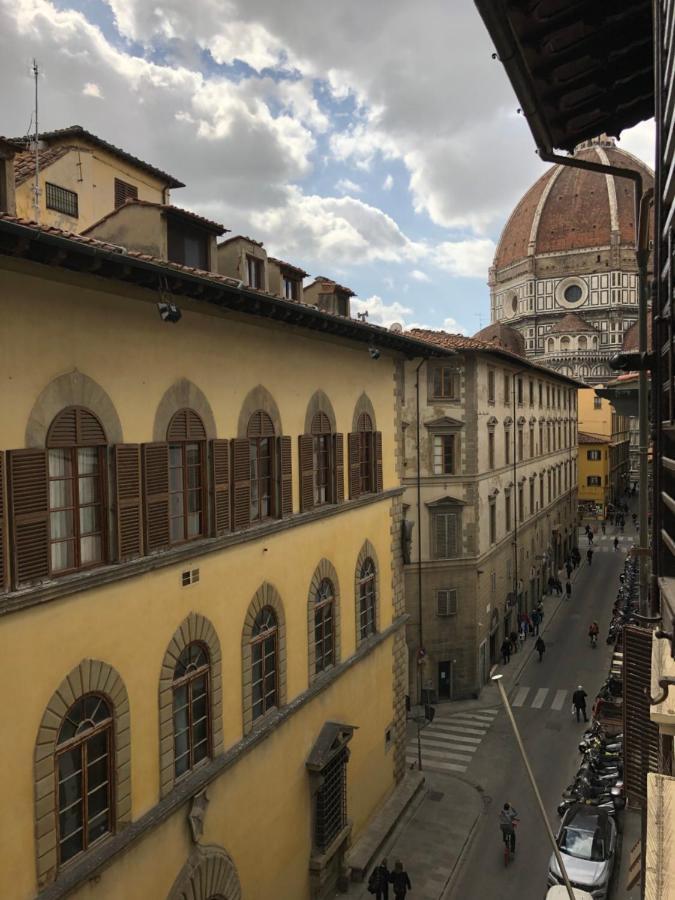 3 Perle All'Accademia Apartments 佛罗伦萨 外观 照片